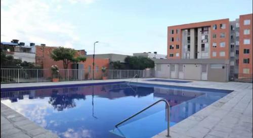 Πισίνα στο ή κοντά στο Apartamento Amoblado De Lujo En Cúcuta
