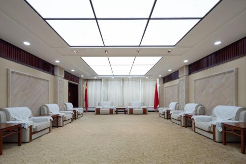 Χώρος καθιστικού στο Chenzhou Zhuyuan Hotel