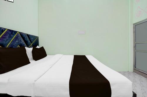Fotografie z fotogalerie ubytování Hotel O A. V PALACE v destinaci Kánpur