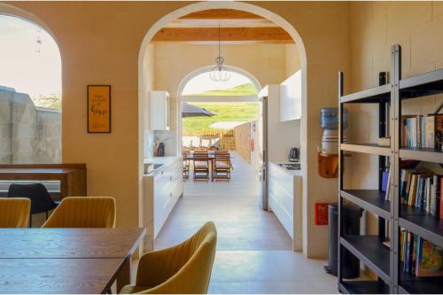 Zona de estar de Solaris Gozitan Villa With Pool Gozo - Happy Rentals