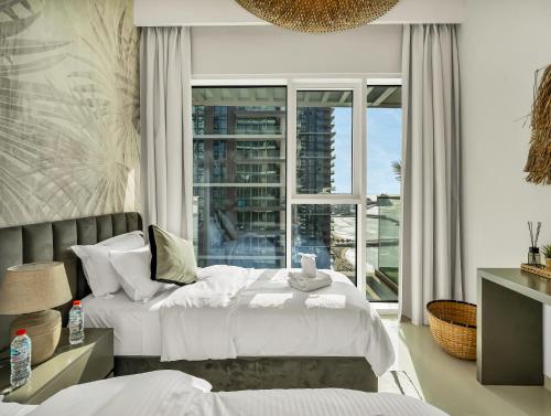 Ultra-Luxury 2 Bedroom Beachfront Escape with Sea Views photo 2
