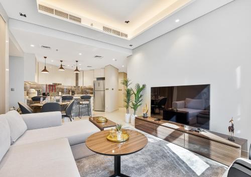 2BR Central Apt in Business Bay Noble Tower