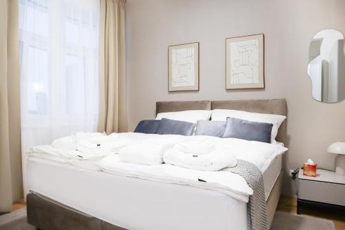 1 BDR - Apartment Exclusive, right near Vienna's Old City