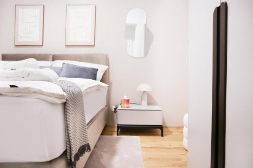 1 BDR - Apartment Exclusive, right near Vienna's Old City