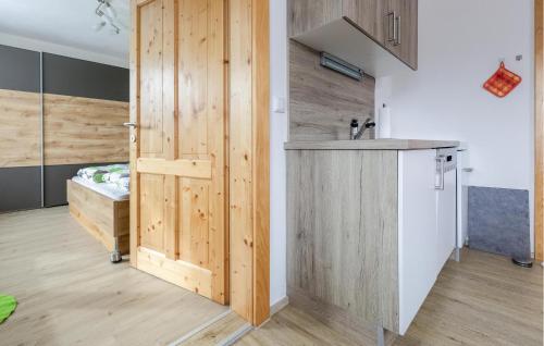Η κουζίνα ή μικρή κουζίνα στο Gemuetliches Ferienhaus