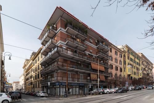 GuestHost - Aurea Domus Comfort suite in centro a Roma