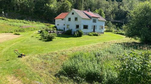 Landskap semula jadi dekat dengan the country house