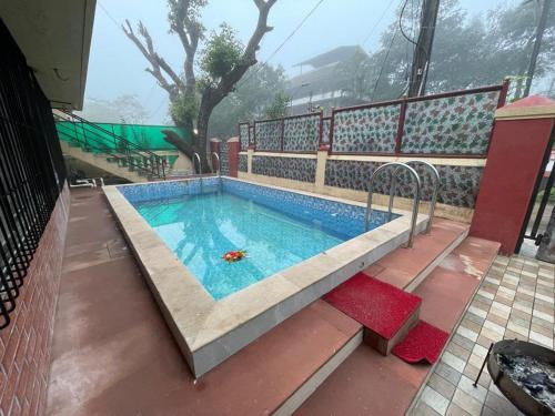 Gallery image of Phoenix Resort in Lonavala