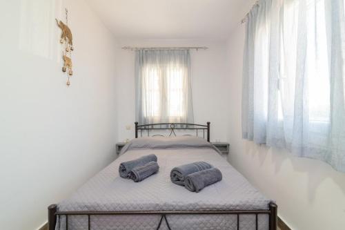Casa di Campo- Relax only 5 minutes away from the beach and Laganas by Villa Mana Gers