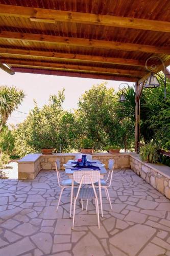 Балкон или терраса в Villa Manthos Traditionelles Kretisches Herrenhaus