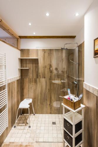 Ένα μπάνιο στο Appartement Orchidee