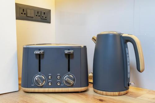 Παροχές για τσάι/καφέ στο Modern Stylish 2BR Apartment in Kathmandu 3