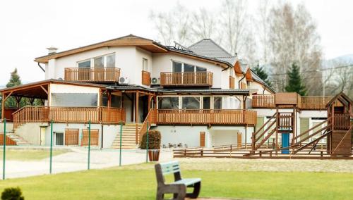 Penzión-Hutira Relax club