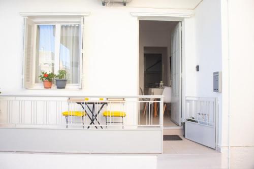 Apanemia Apartment