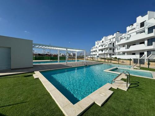Hồ bơi trong/gần Santa Rosalía Lake and Life - INVBUILD ESTATES