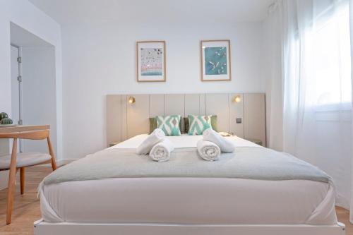 Brisa del Mediterráneo by Rent Me
