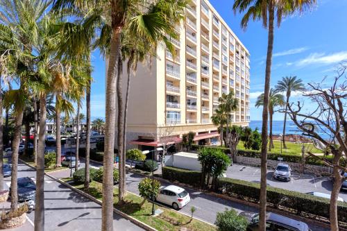Brisa del Mediterráneo by Rent Me