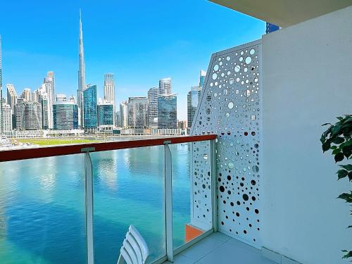 Luxury Oasis - Burj Khalifa Views