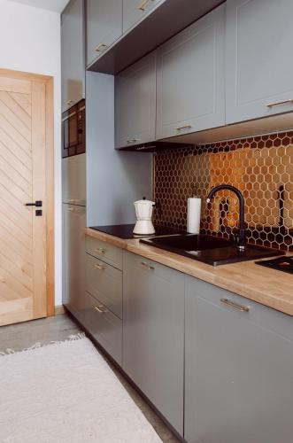 Dapur atau dapur kecil di Mała Gorczańska Chatka