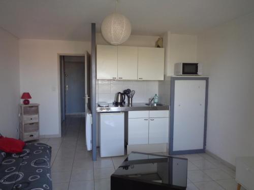 Appartement 1 chambre, parking et piscine