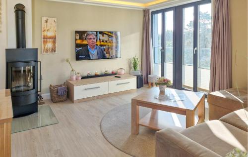 Μια τηλεόραση ή/και κέντρο ψυχαγωγίας στο Garden Suite Penthouse