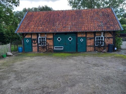 Budova, kde se prázdninový dům nachází