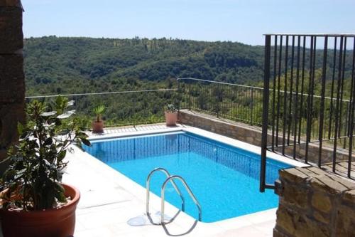 Πισίνα στο ή κοντά στο Villa Casa Sarina