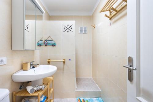Home2Book Surf Vibes Apt Las Américas, Pool