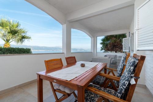 Wohnung Anita Mit Großem Balkon Und Meerblick
