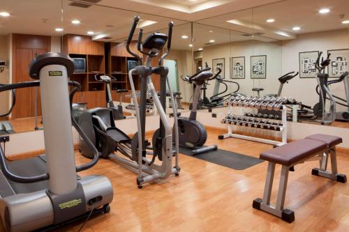 Fitness centrum a/nebo fitness zařízení v ubytování Sercotel AB Arganda