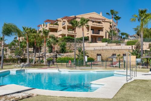 Deluxe 2-Bedroom with Breathtaking Views