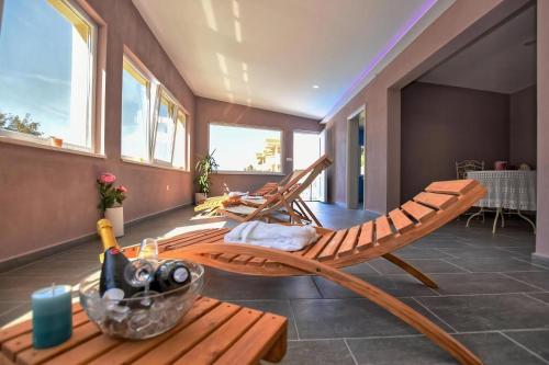 Wohnung In Potocnica Mit Komfortabler Terrasse