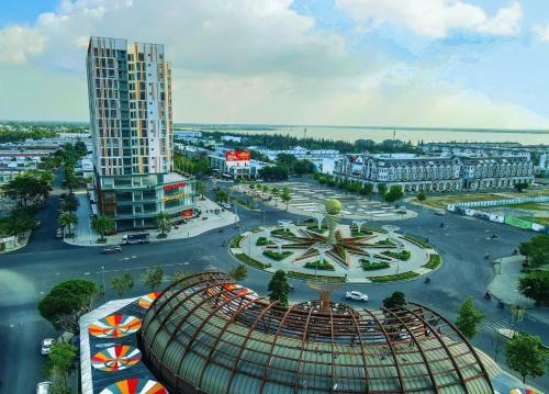 an aerial view of a city with a roller coaster at Căn Hộ Cao Cấp 3 phòng ngủ Sophia Rạch Giá in Rach Gia