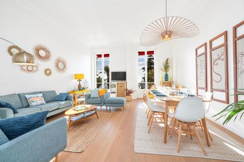 REGINA - Somptueux 3 pièces - carré d'or Menton - vue mer