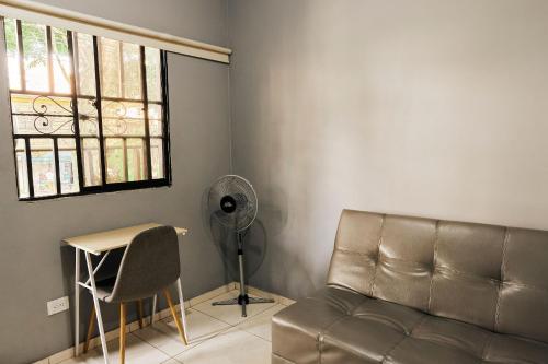 Ruang duduk di Apartamentos en Laureles