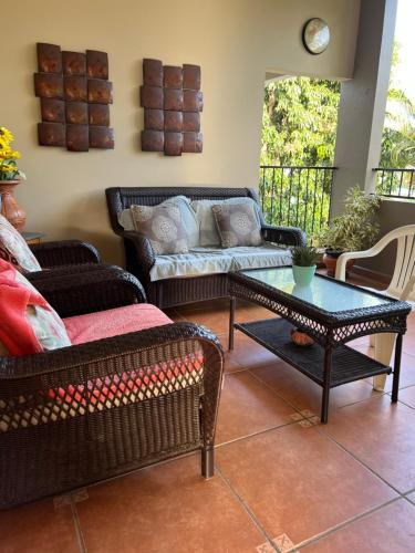 Posezení v ubytování Villa Loma Linda