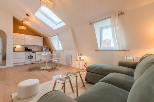 Appartement deux chambres sur la place Sébastopol