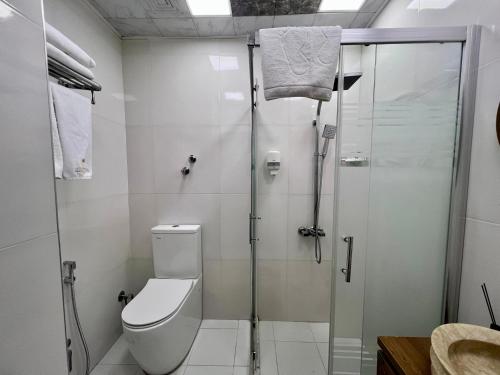 Koupelna v ubytování Alison Boulevard Hotel
