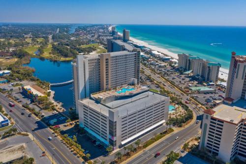 Coast is Clear at Laketown Wharf #1225 by Nautical Properties photo 50