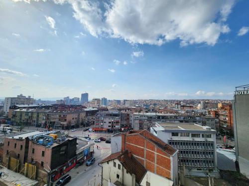 Capital View Panoramic Downtown Apartment