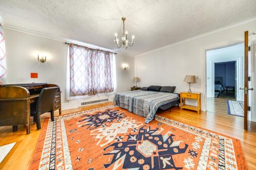 Un ou plusieurs lits dans un hébergement de l'établissement Charming Historic Home about 1 Mi to Dtwn Olean!