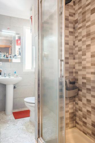 bonita habitación el apartamento compartido con todas las comodidades se sentirán como muy bien