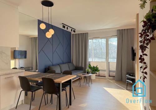 Sailor Apartment- 10 minutes to Seaside & City Center Gdynia