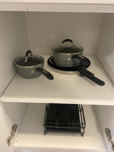 Η κουζίνα ή μικρή κουζίνα στο Private one Bedroom Suite for Rent
