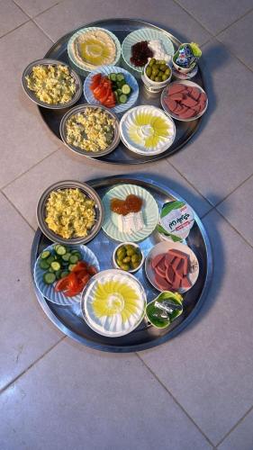 Mad på campingpladsen eller i nærheden