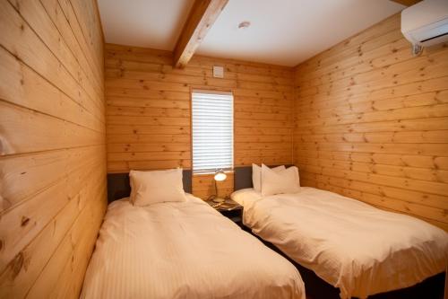 Creekside Chalets Hakuba