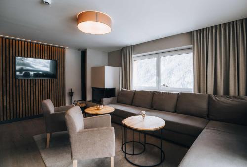 Posezení v ubytování Grünwald Resort Sölden