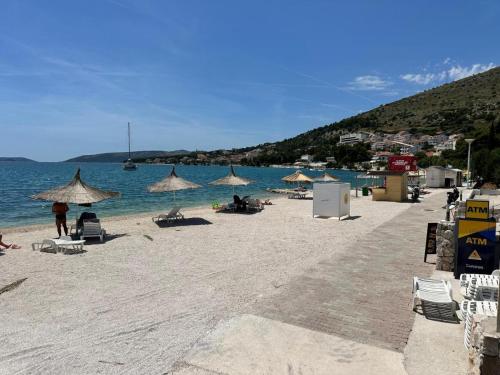 Villa Piscina with sea view Trogir-Seget