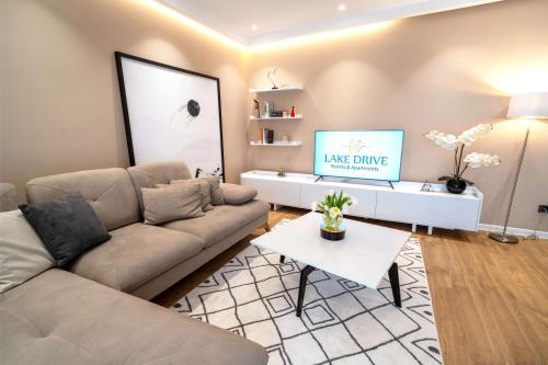 Χώρος καθιστικού στο Lake Drive Rooms&Apartments