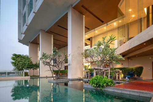 Bazén v ubytování Jasmine Resort Bangkok nebo v jeho okolí